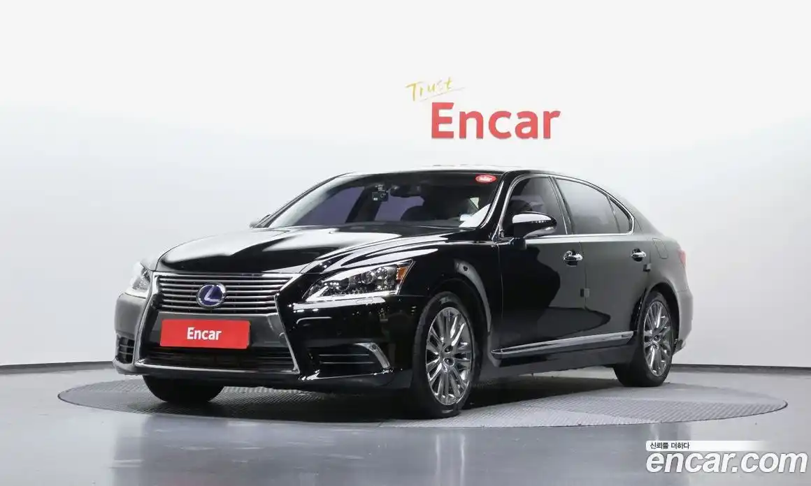 Lexus LS 2015 5.0 гидро, фото 1