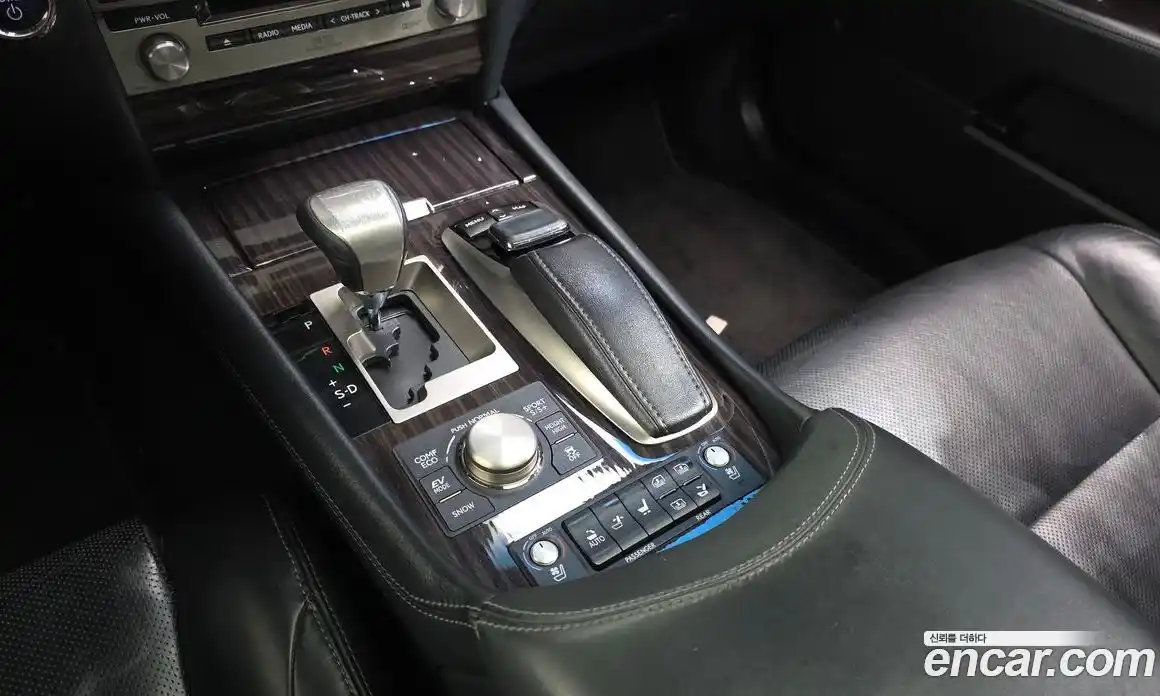 Lexus LS 2015 5.0 гидро, фото 9