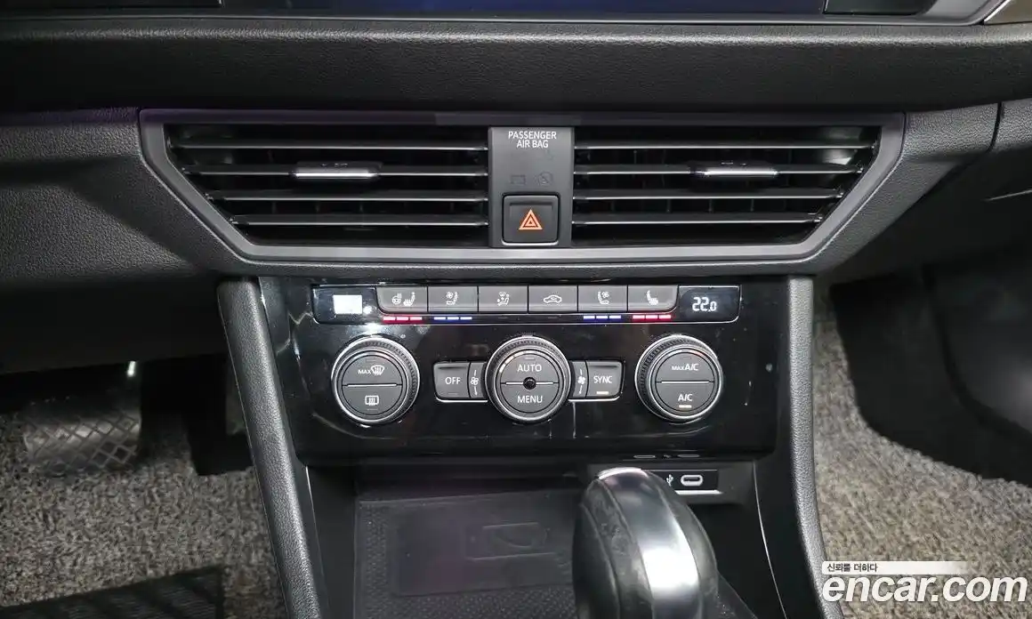 Volkswagen Jetta 2021 1.4 автомат (гидро), фото 23