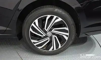 Volkswagen Jetta 2021 1.4 автомат (гидро), миниатюра 7
