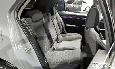 Volkswagen Golf 2024 2.0 автомат (гидро), миниатюра 11