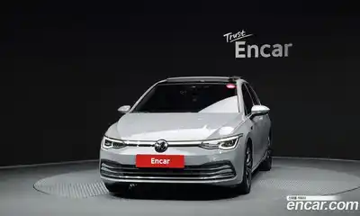 Volkswagen Golf 2024 2.0 автомат (гидро), миниатюра 3