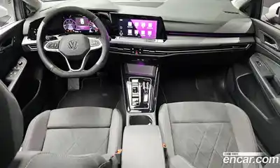Volkswagen Golf 2024 2.0 автомат (гидро), миниатюра 7