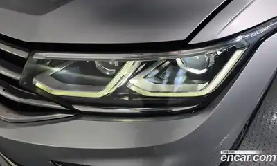 Volkswagen Tiguan 2021 2.0 автомат (гидро), миниатюра 8