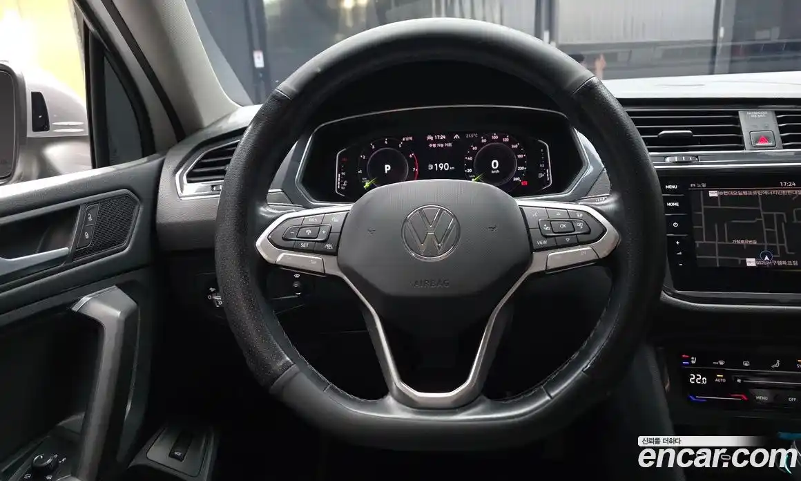 Volkswagen Tiguan 2022 2.0 автомат (гидро), фото 19