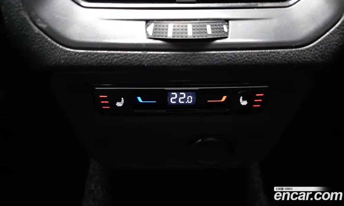 Volkswagen Tiguan 2022 2.0 автомат (гидро), фото 25