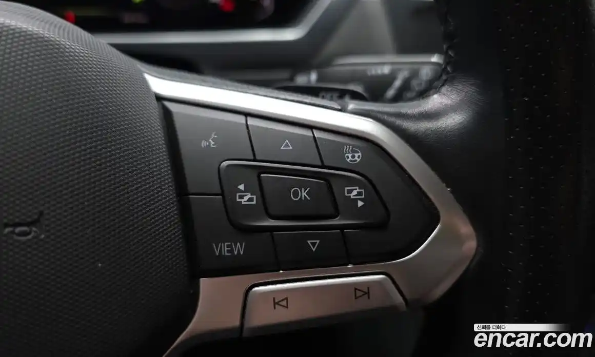 Volkswagen Tiguan 2022 2.0 автомат (гидро), фото 30