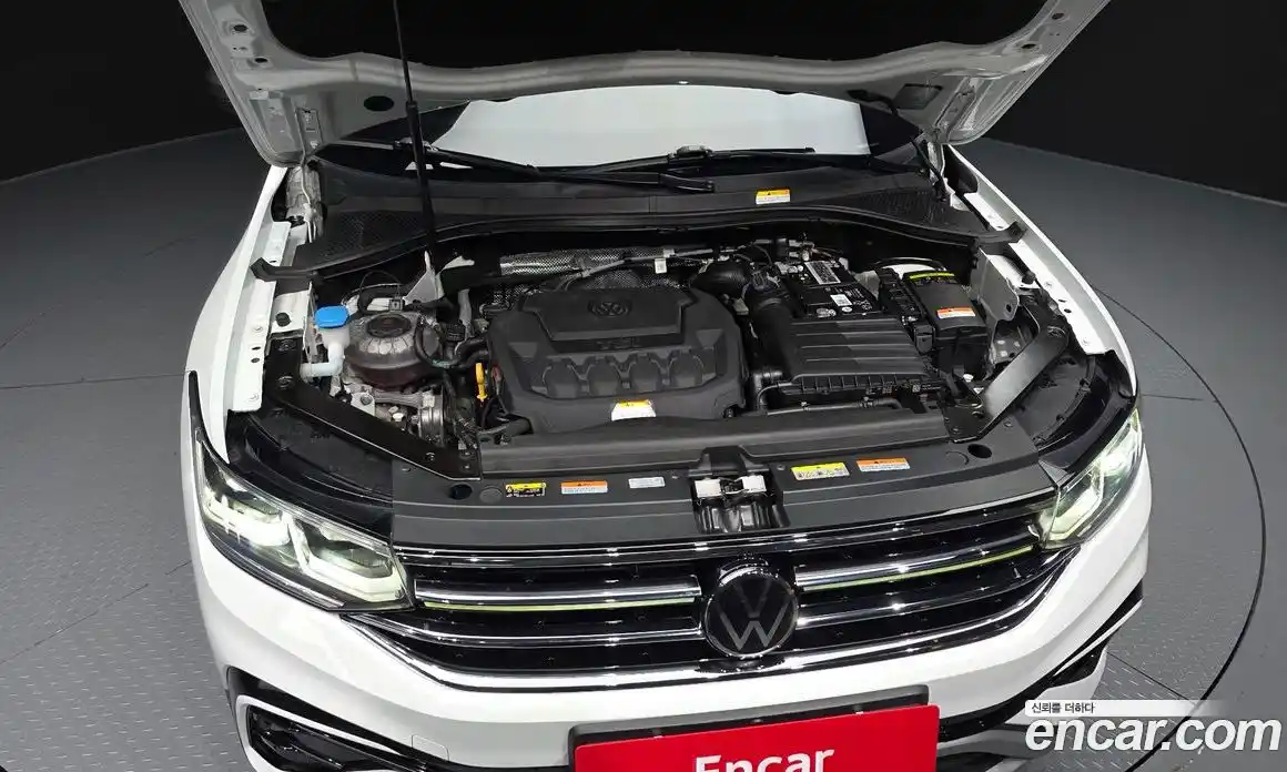 Volkswagen Tiguan 2022 2.0 автомат (гидро), фото 6