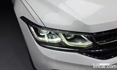 Volkswagen Tiguan 2022 2.0 автомат (гидро), миниатюра 8