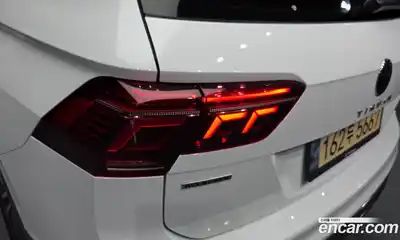 Volkswagen Tiguan 2022 2.0 автомат (гидро), миниатюра 9
