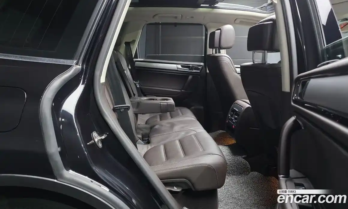 Volkswagen Touareg 2015 3.0 автомат (гидро), фото 12