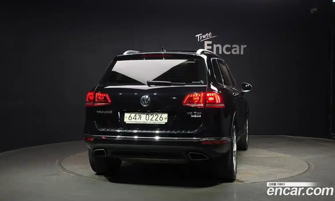 Volkswagen Touareg 2015 3.0 автомат (гидро), фото 4