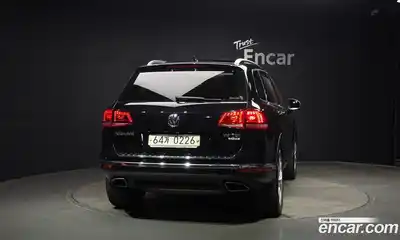 Volkswagen Touareg 2015 3.0 автомат (гидро), миниатюра 4