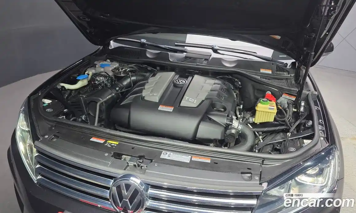 Volkswagen Touareg 2015 3.0 автомат (гидро), фото 6