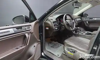 Volkswagen Touareg 2015 3.0 автомат (гидро), миниатюра 10