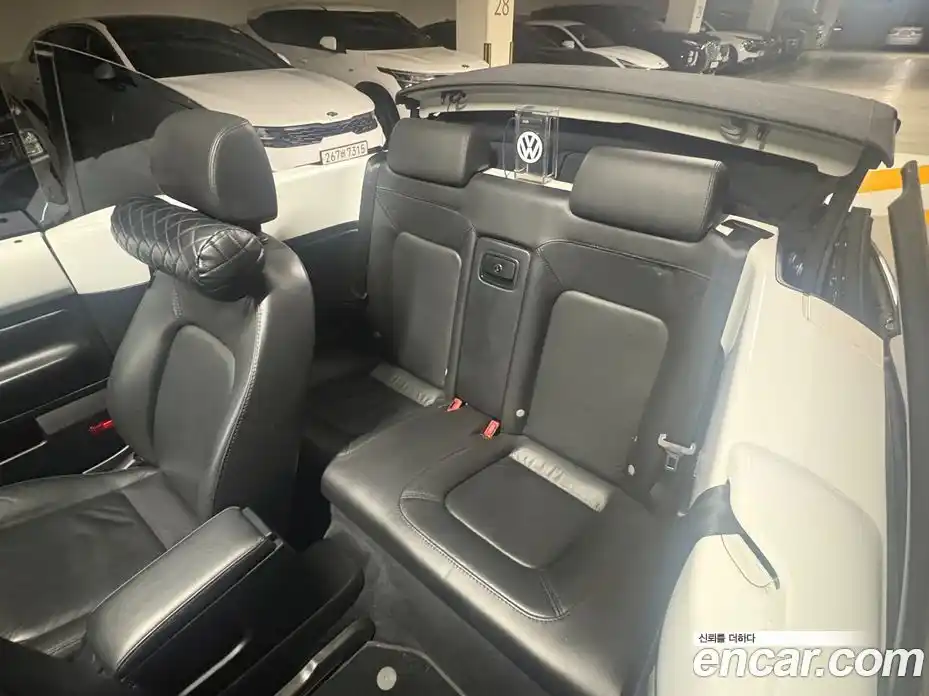 Volkswagen Beatle 2009 2.0 автомат (гидро), фото 12