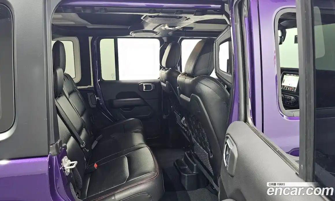 Jeep Wrangler 2023 2.0 автомат (гидро), фото 25