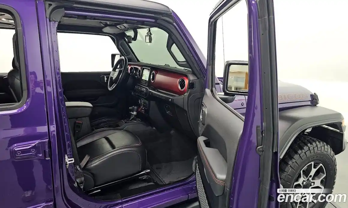 Jeep Wrangler 2023 2.0 автомат (гидро), фото 26