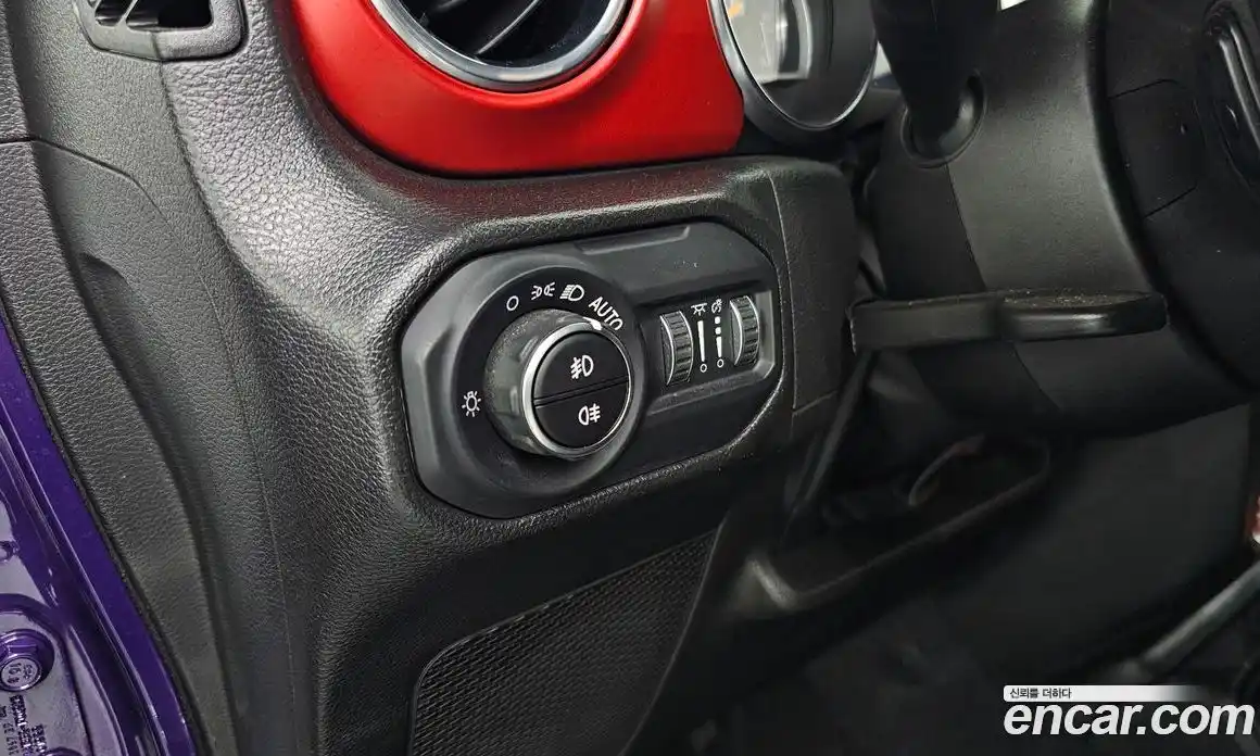 Jeep Wrangler 2023 2.0 автомат (гидро), фото 29