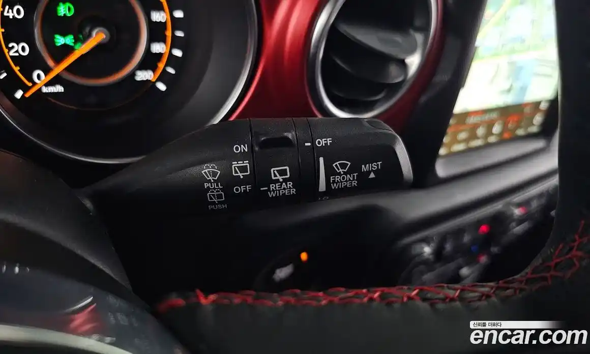 Jeep Wrangler 2023 2.0 автомат (гидро), фото 30