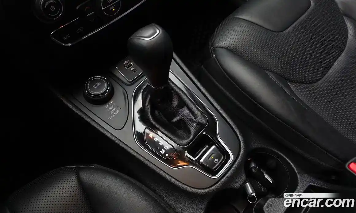 Jeep Cherokee 2020 2.4 автомат (гидро), фото 12