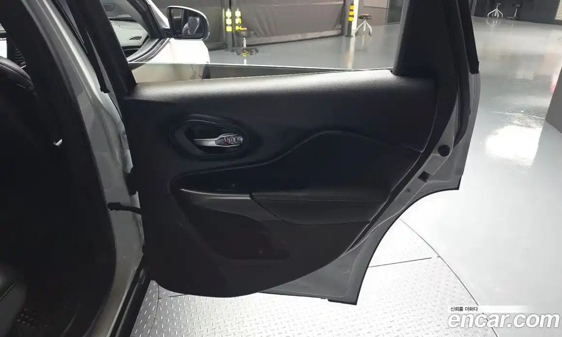 Jeep Cherokee 2020 2.4 автомат (гидро), фото 15