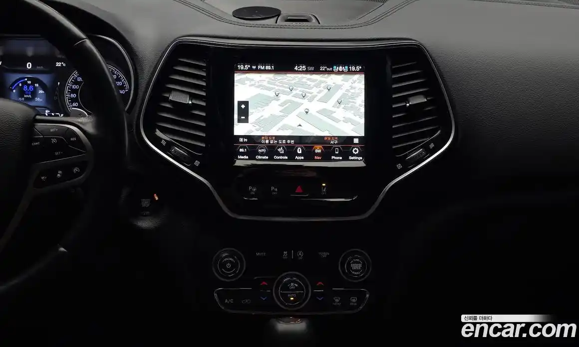 Jeep Cherokee 2020 2.4 автомат (гидро), фото 20