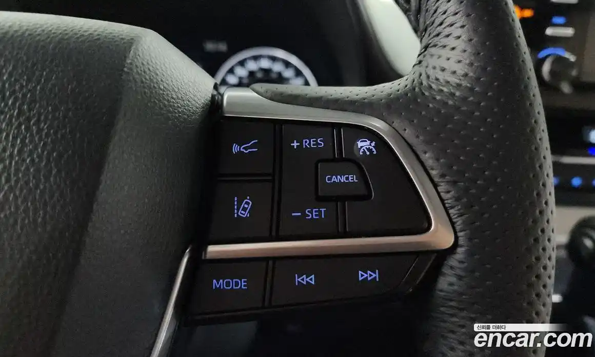 Toyota Sienna 2024 2.5 гидро, фото 16