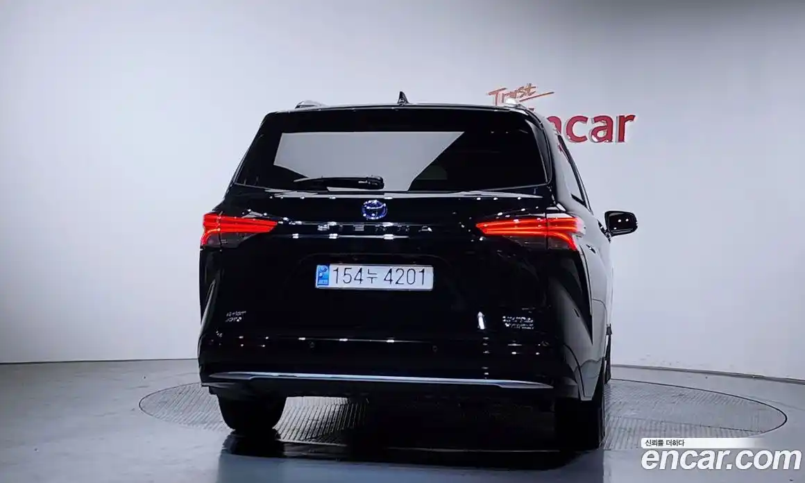 Toyota Sienna 2024 2.5 гидро, фото 4