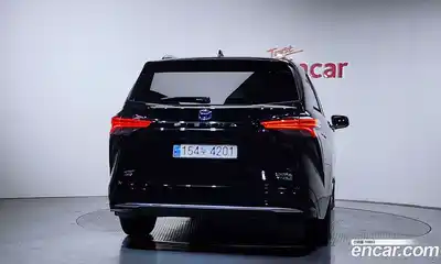Toyota Sienna 2024 2.5 гидро, миниатюра 4