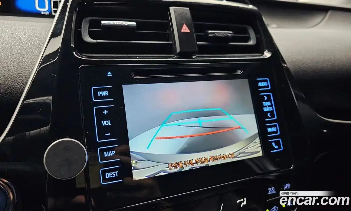 Toyota Prius 2017 1.8 гидро, фото 18