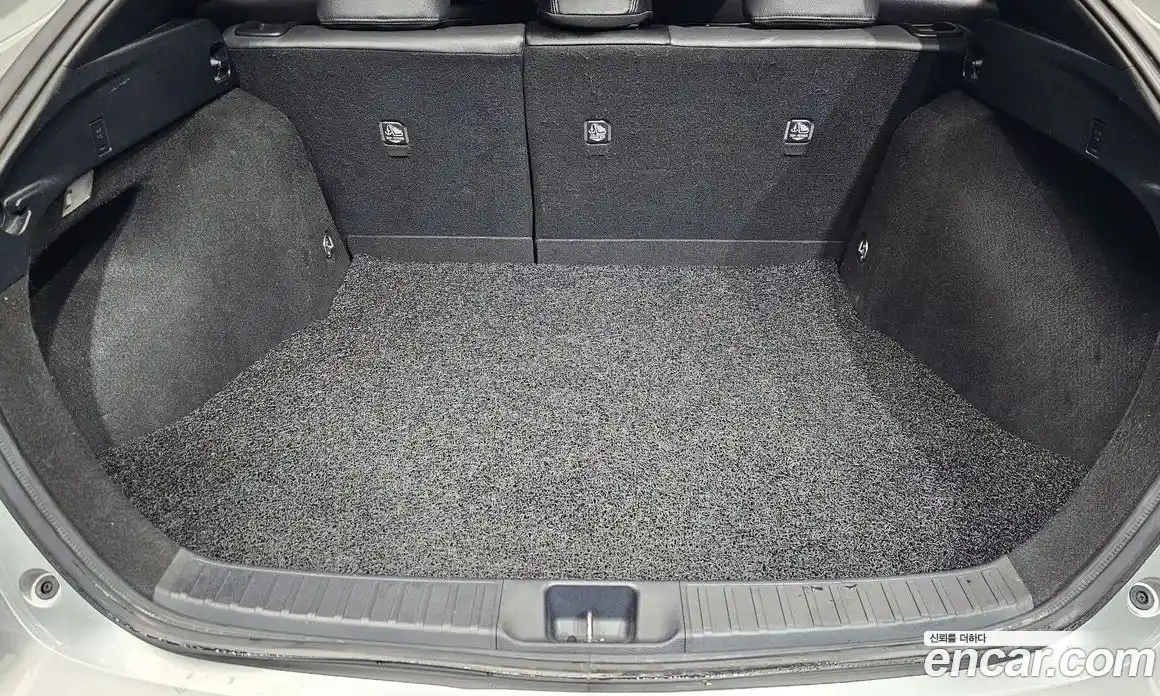 Toyota Prius 2017 1.8 гидро, фото 20