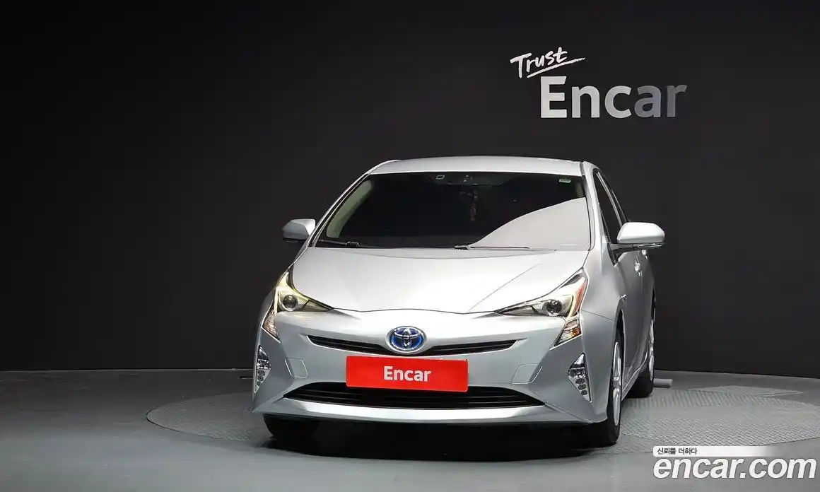 Toyota Prius 2017 1.8 гидро, фото 3