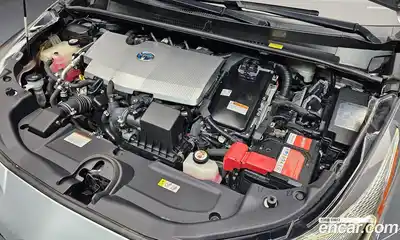 Toyota Prius 2017 1.8 гидро, миниатюра 6