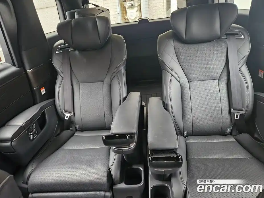 Toyota Alphard 2024 2.5 гидро, фото 7