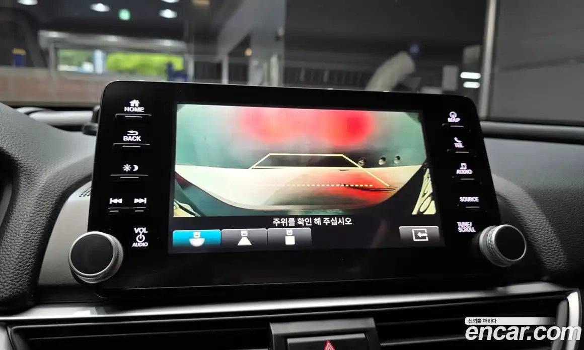 Honda Accord 2019 2.0 автомат (гидро), фото 15