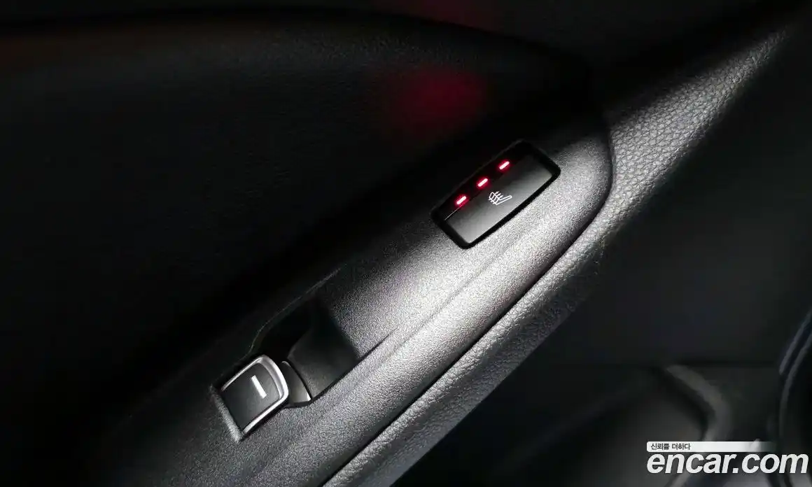 Honda Accord 2019 2.0 автомат (гидро), фото 18