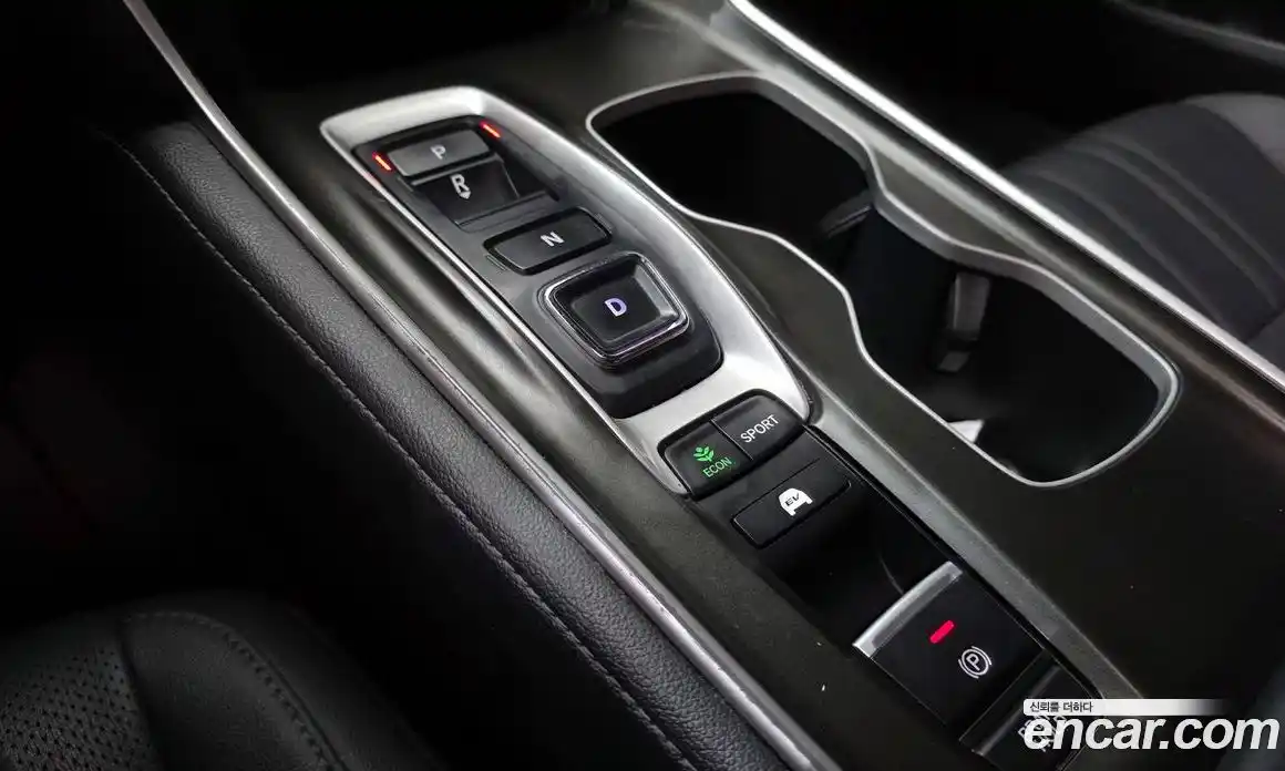 Honda Accord 2019 2.0 автомат (гидро), фото 9
