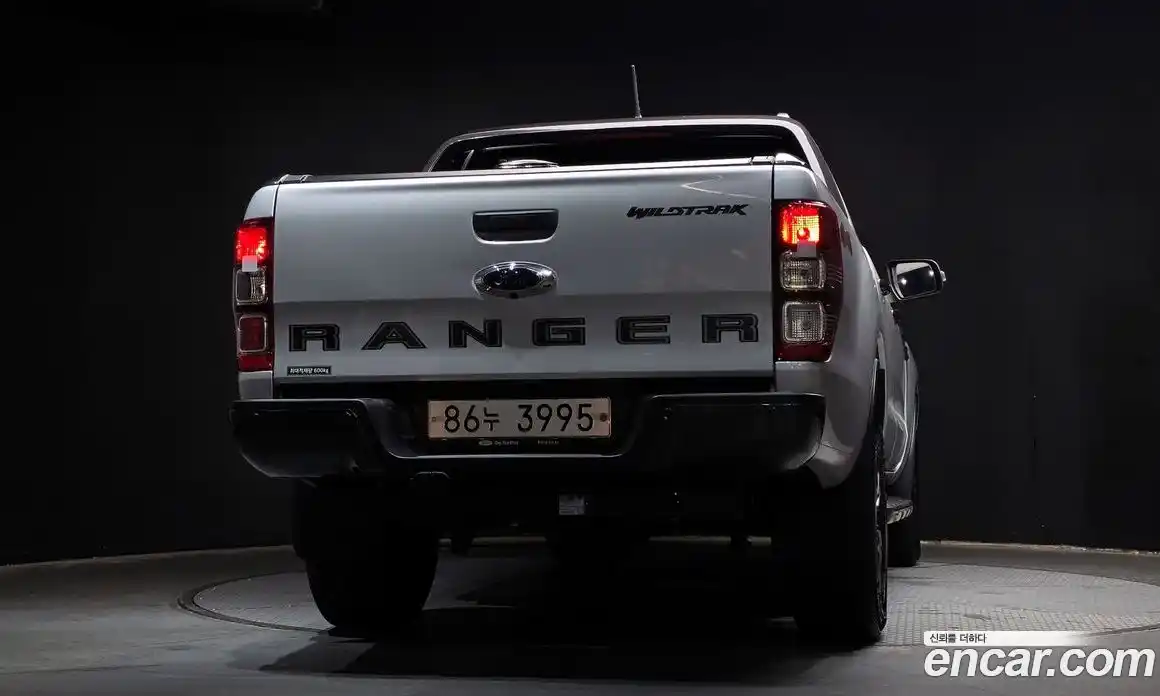 Ford Ranger 2021 2.0 автомат (гидро), фото 4