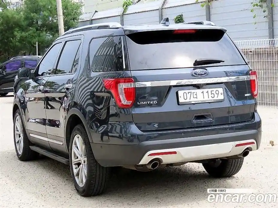Ford Explorer 2017 2.3 автомат (гидро), фото 3