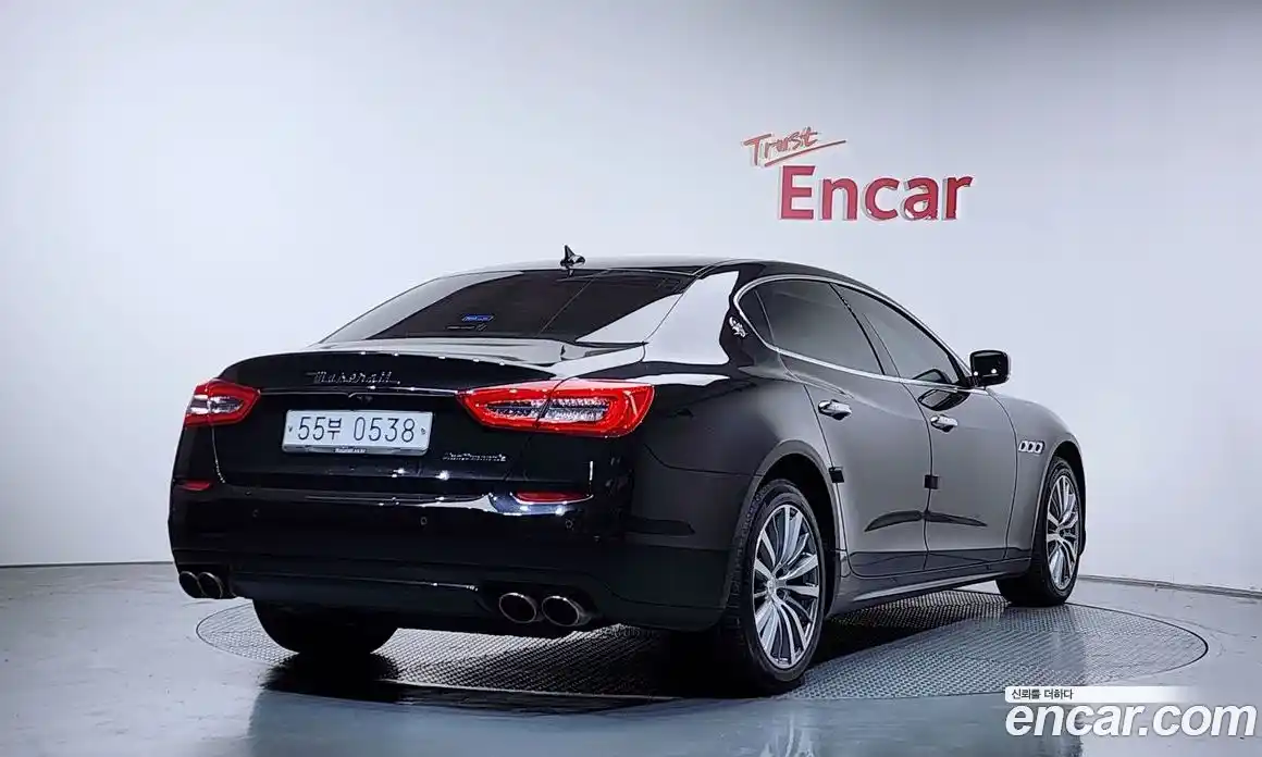 Maserati Quattroporte 2016 3.0 гидро, фото 2