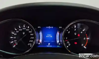 Maserati Quattroporte 2016 3.0 гидро, миниатюра 8