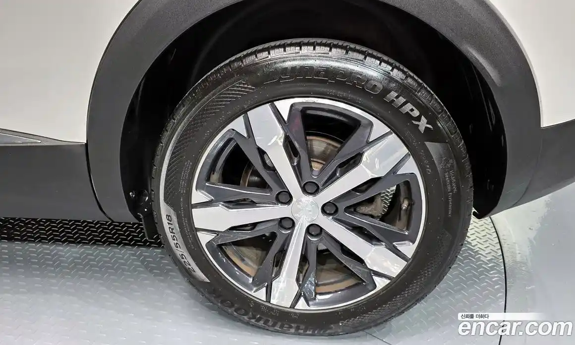 Peugeot 3008 2020 1.5 автомат (гидро), фото 7