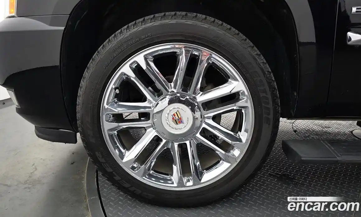 Cadillac Escalade 2011 6.2 гидро, фото 5