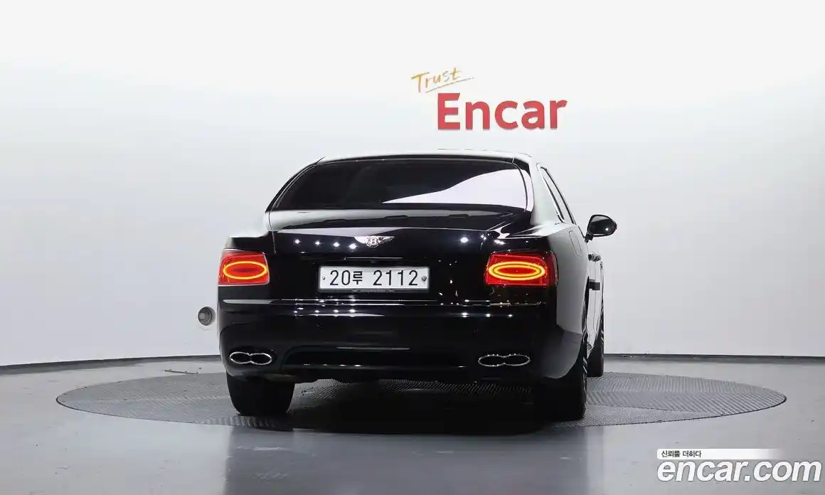 Bentley Flying Spur 2015 4.0 гидро, фото 4