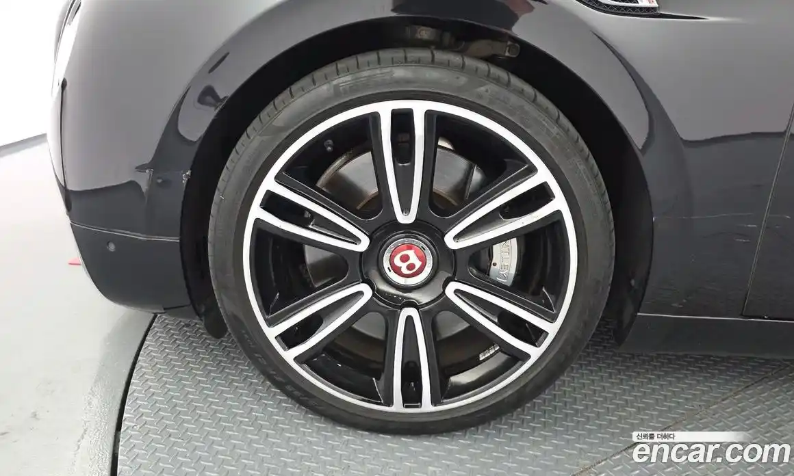 Bentley Flying Spur 2015 4.0 гидро, фото 5