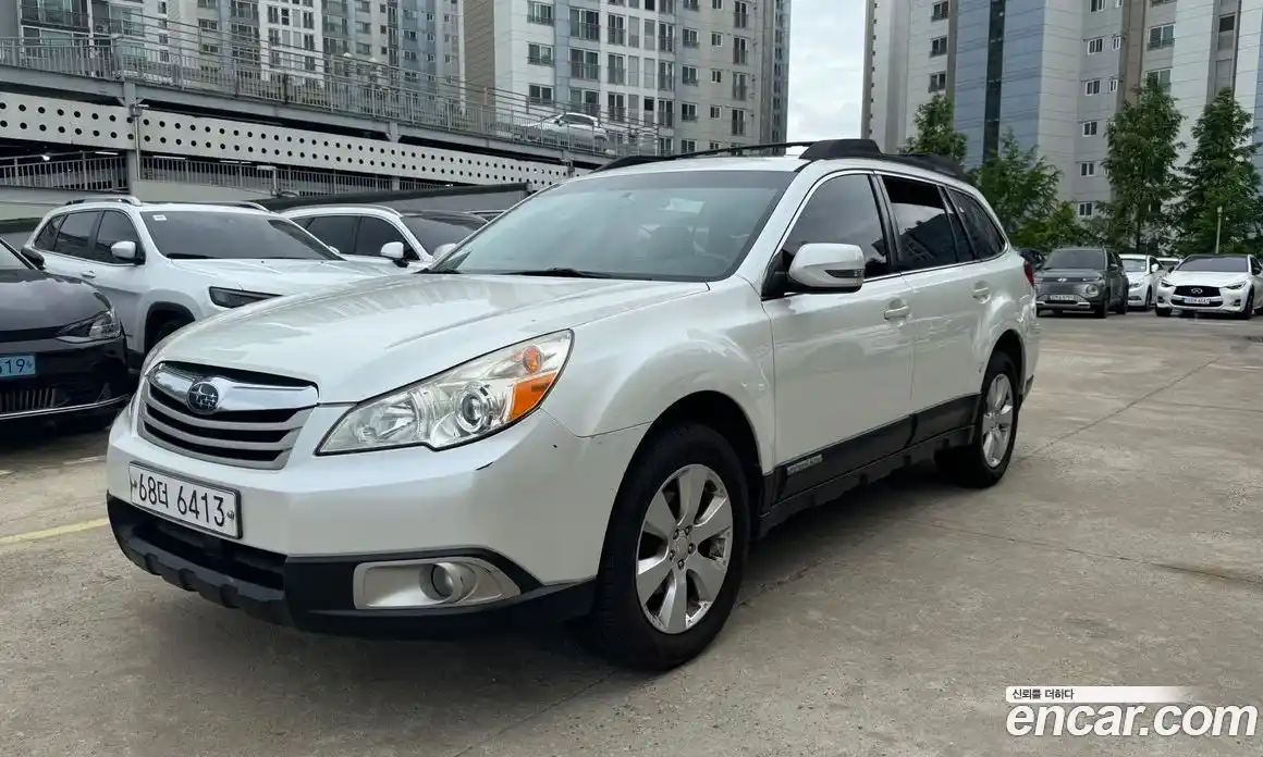 Subaru Outback 2011 2.5 автомат (гидро), фото 2 Subaru Outback 2011 2.5 автомат (гидро), фото 2