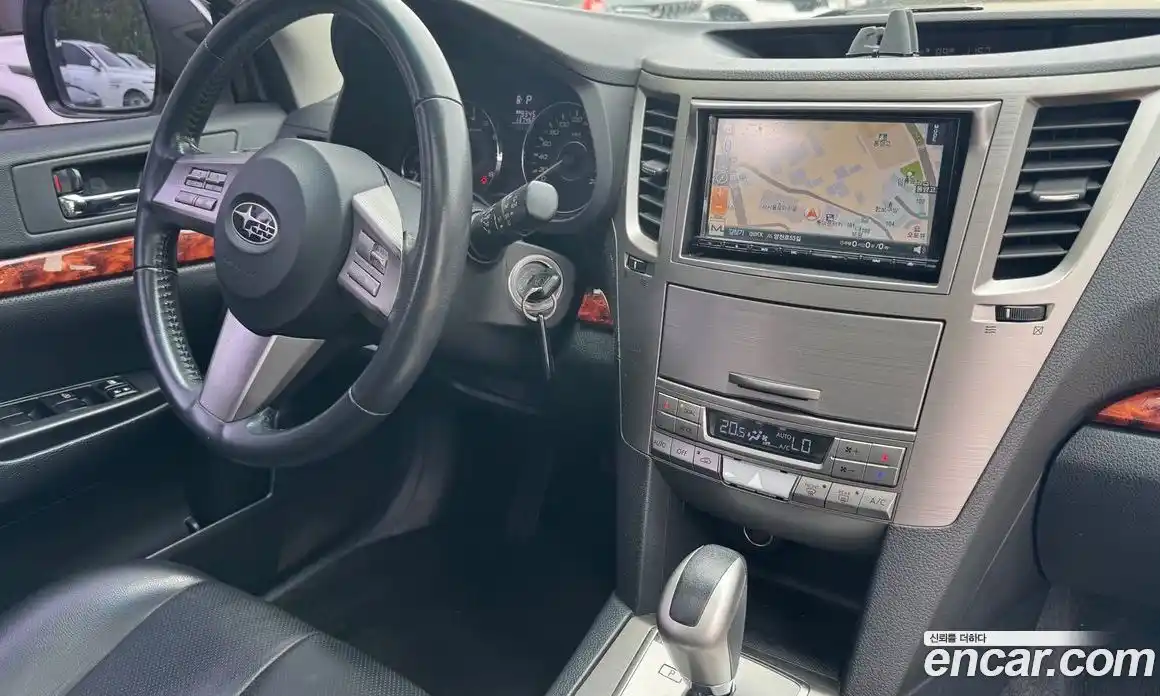 Subaru Outback 2011 2.5 автомат (гидро), фото 9 Subaru Outback 2011 2.5 автомат (гидро), фото 9