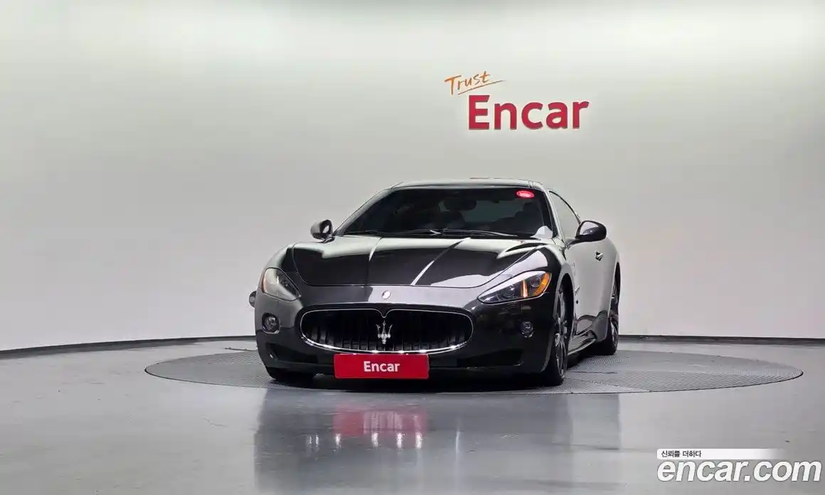 Maserati GranTurismo 2009 4.7 гидро, фото 3