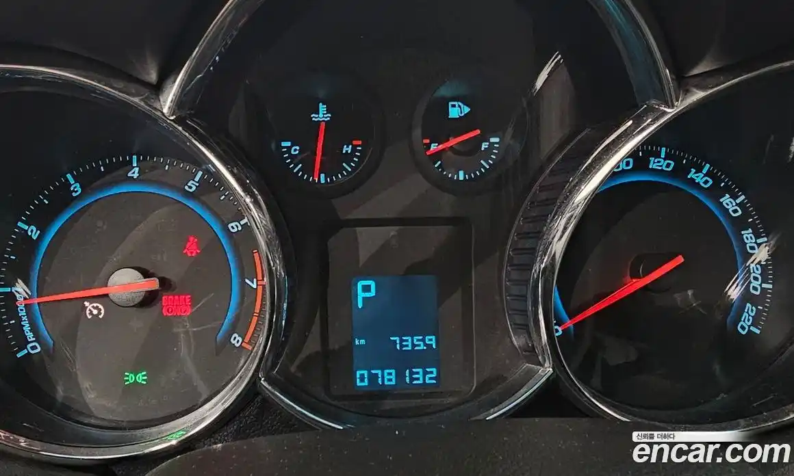 Chevrolet Cruze 2011 1.8 автомат (гидро), фото 8